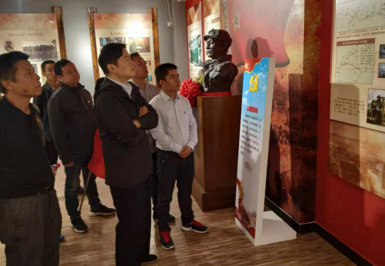 bbin宝盈党支部开展“不忘初心、切记使命”主题党日活动