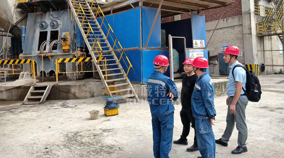 bbin宝盈特瓷赴四川某水泥厂现场勘探以及手艺交流