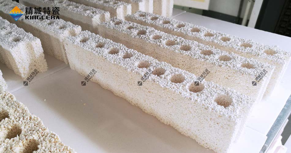 bbin宝盈特瓷ZTA陶瓷颗粒预制体