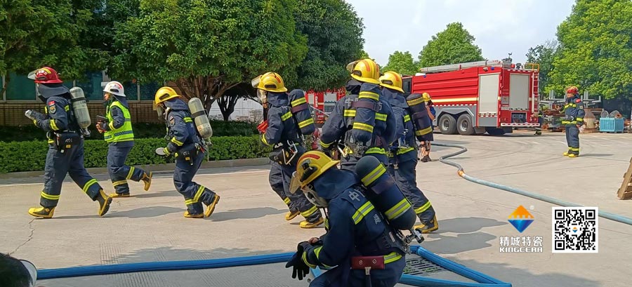 bbin宝盈起劲配合消防联合演练，，，，，，共筑清静生产防地